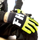 Speed Style Remnant Glove